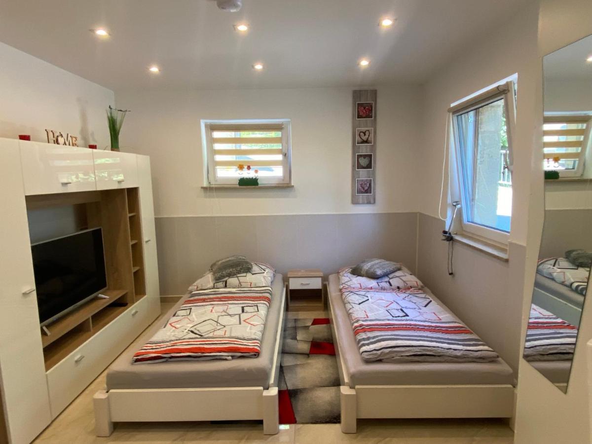 1 Zi. Apartment Naehe Flughafen/Messe Stuttgart 24H Waldenbuch 외부 사진