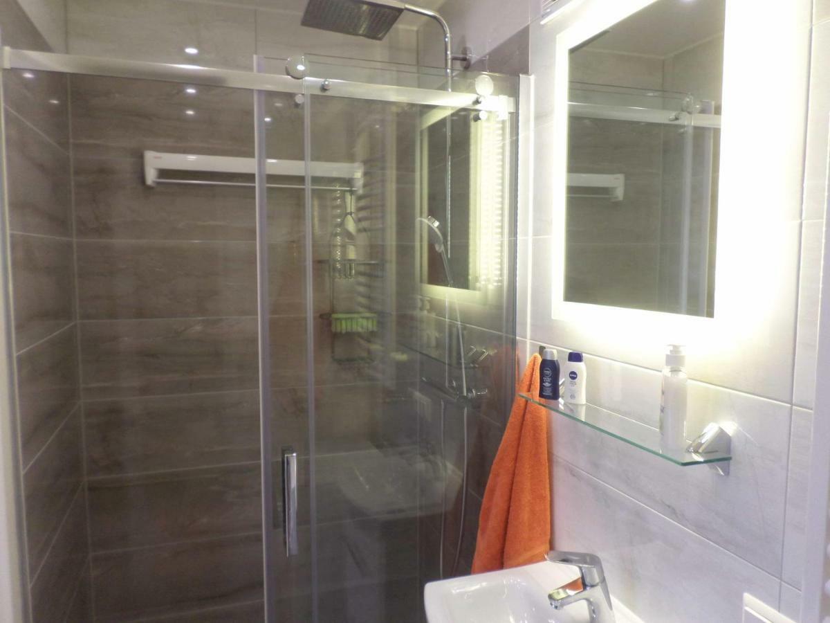 1 Zi. Apartment Naehe Flughafen/Messe Stuttgart 24H Waldenbuch 외부 사진