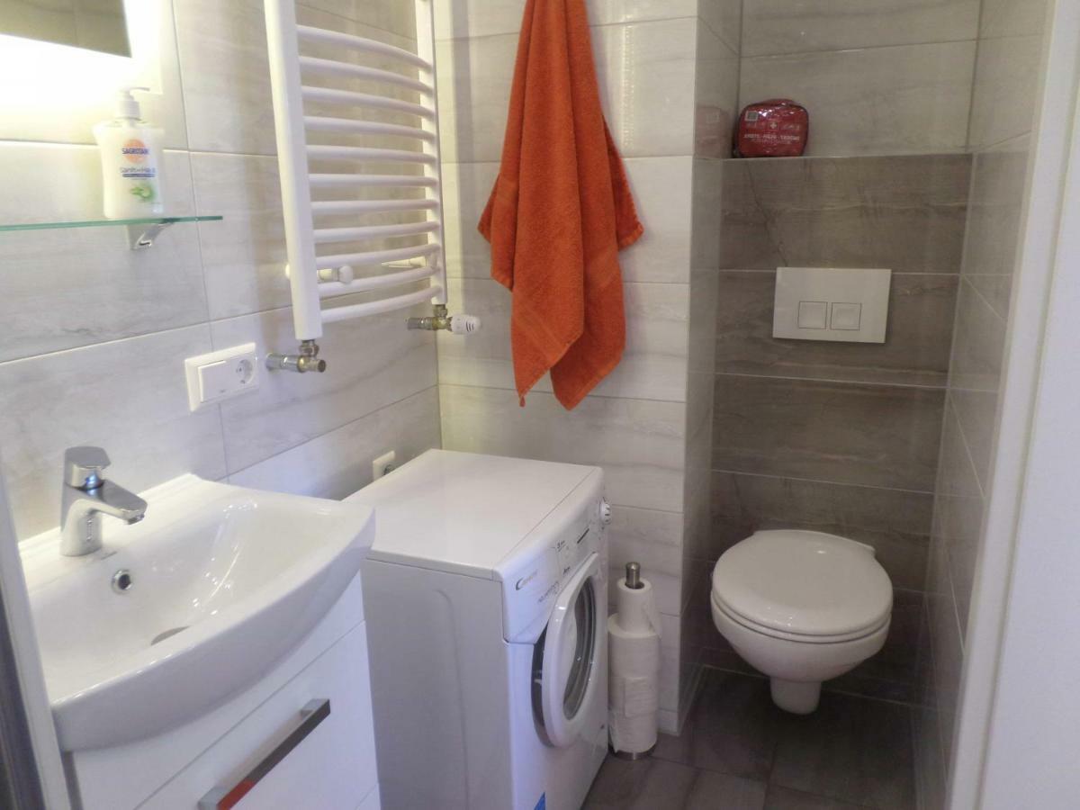 1 Zi. Apartment Naehe Flughafen/Messe Stuttgart 24H Waldenbuch 외부 사진
